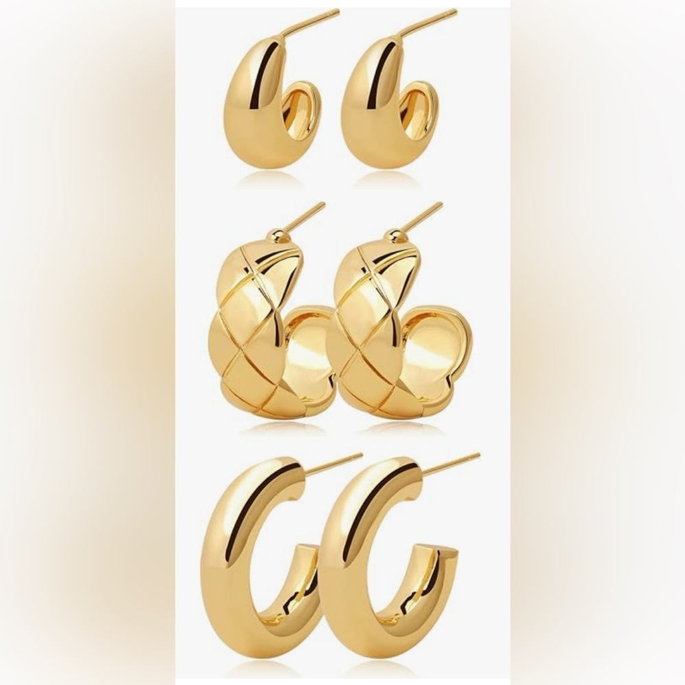 NWT Bundle of 3 pairs of earrings